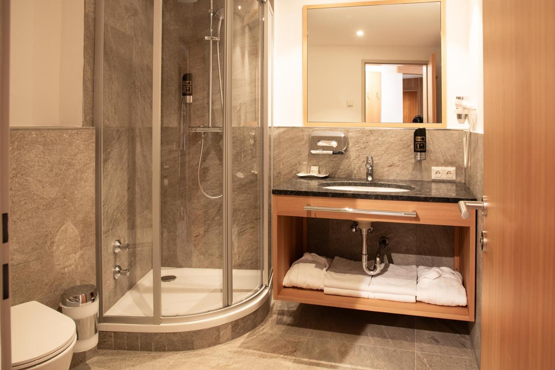 Berghotel Malta Bilik gambar